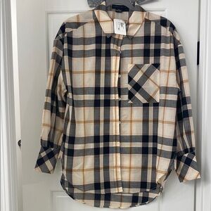 Women’s plaid shirt